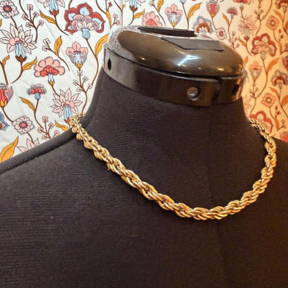 Vintage Costume Jewellery Necklace Metal Chain Design