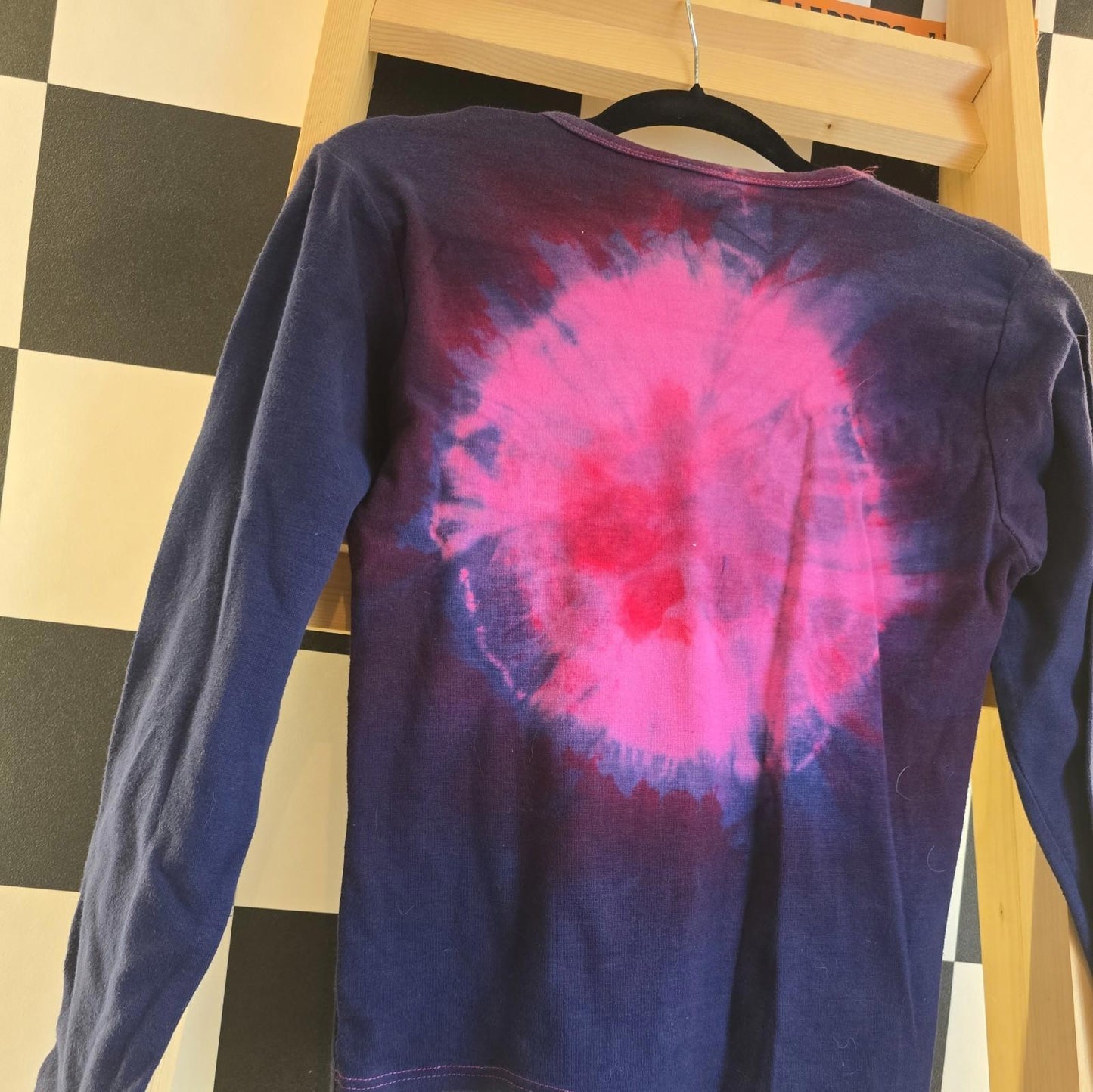 Brand New Deadstock Tie Dye T-Shirt Long Sleeve Size S/M AMERICAN 100% COTTON