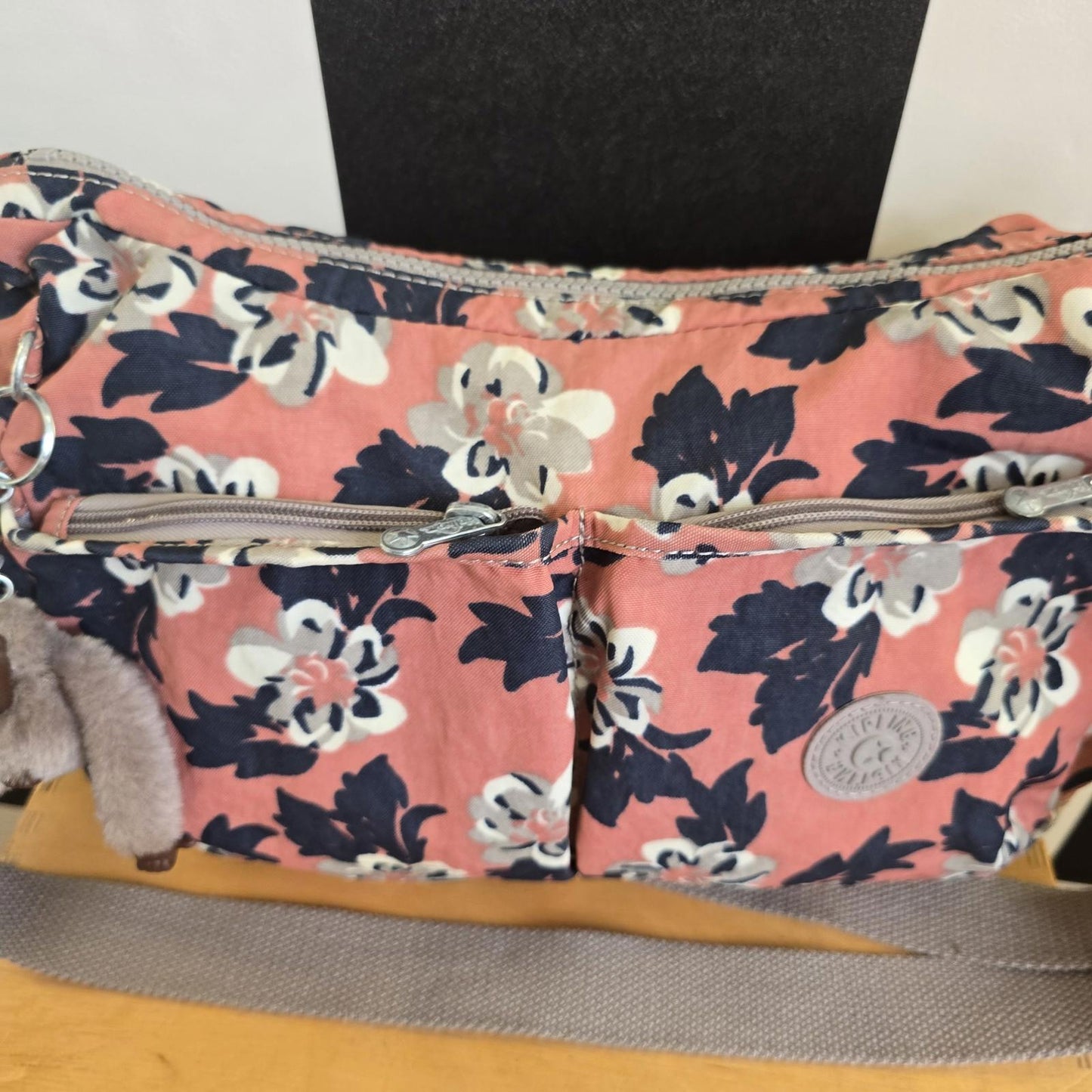 Kipling Cross Body Bag Peach Black Flowers Large With Monkey extra pockets
