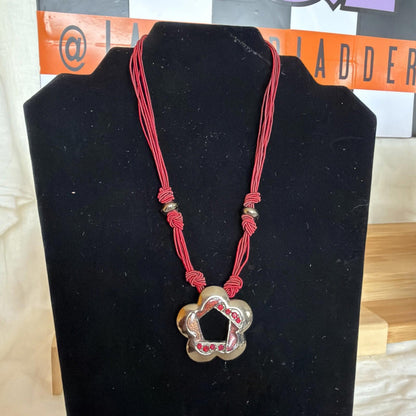 Vintage Pendant Costume Jewellery Necklace Unknown Design